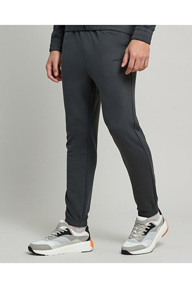 بنطال رياضي سادة مع خصر برباط - 3