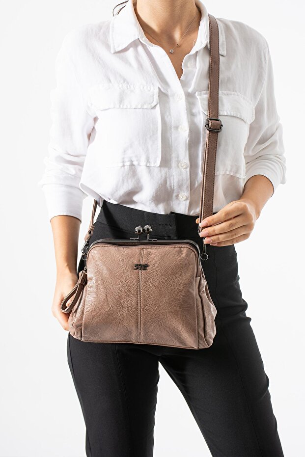 Washed Leather Clip-On Zippered 3 Compartment Scholarship Shoulder Bag Mink Model:(571-13t)