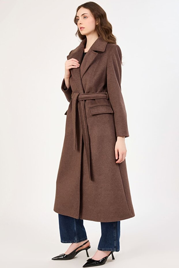 Geniş yakalı kaban - 4