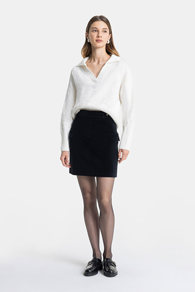 SİYAH KADİFE MİNİ ETEK - 4