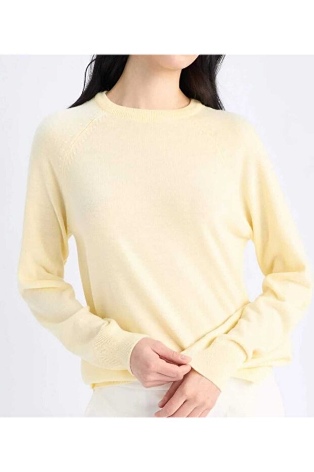 سترة تريكو أساسية بأكمام طويلة - 1