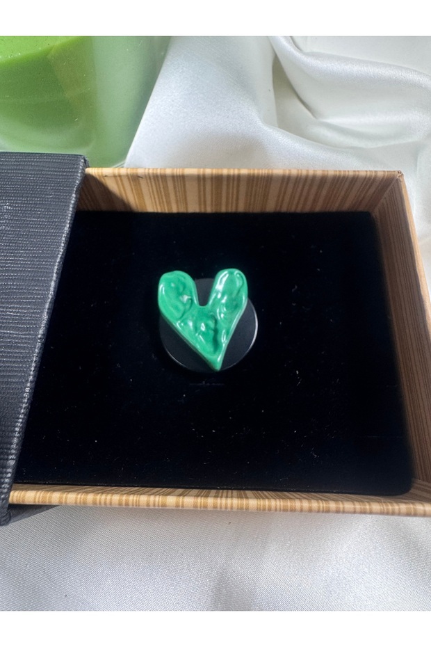 Heart Button (5 Pieces) - 4