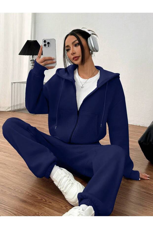 Women's Zippered Hooded Jacket