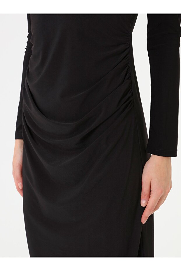 Drapeli Detaylı Elbise - Siyah - - 5