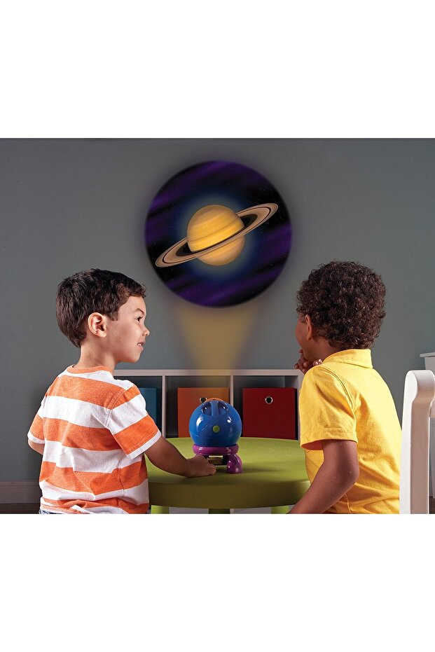 My first space projector - 4