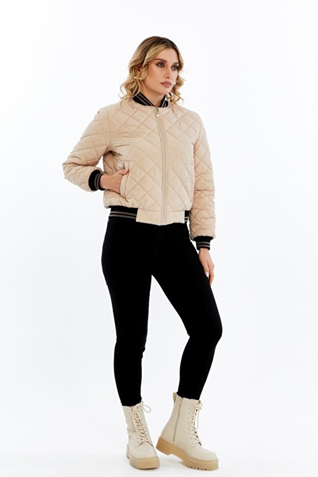 Kapitone Bomber Crop Kadın Ceket
