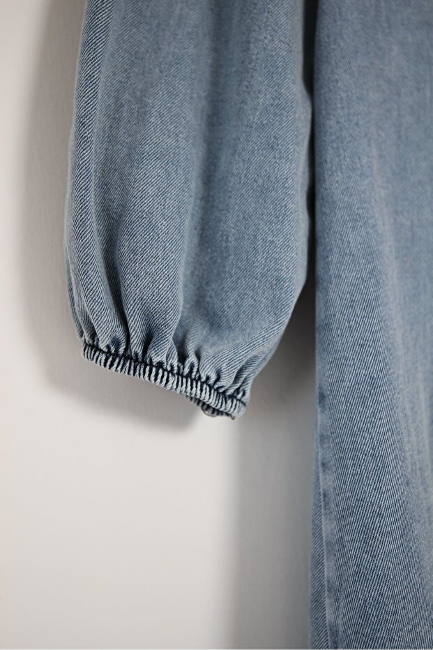 KADIN DRAPELI DÜĞMELI PİLİSELİ KOT ELBİSE - 5