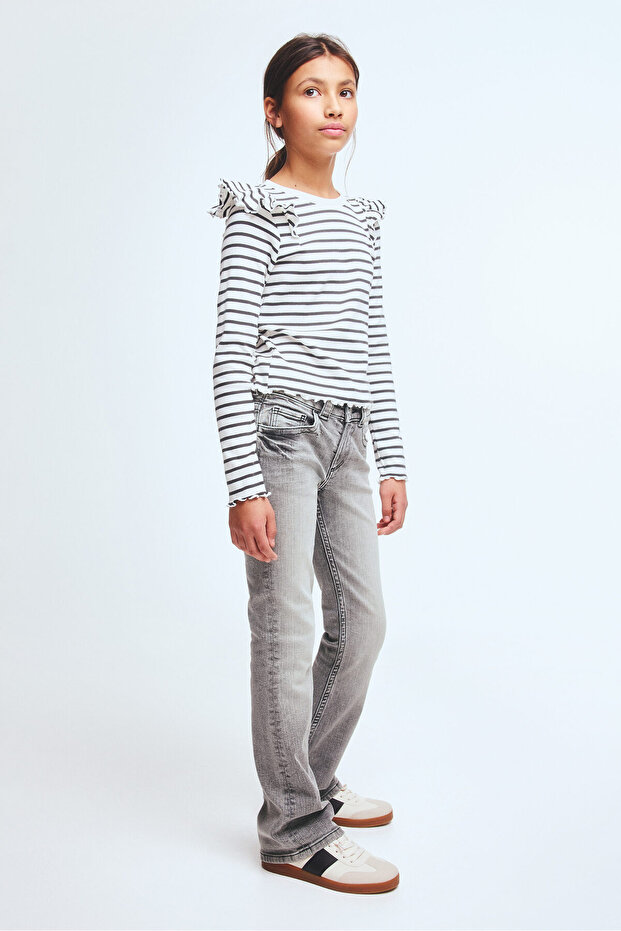 Bootcut Leg Low Jeans - 2