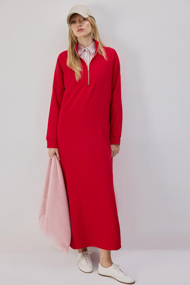 Flat Cut Dress with Zipper