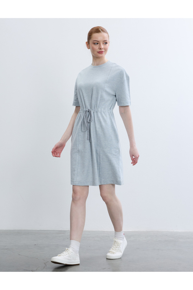 فستان ميني منقوش برباطات - 2