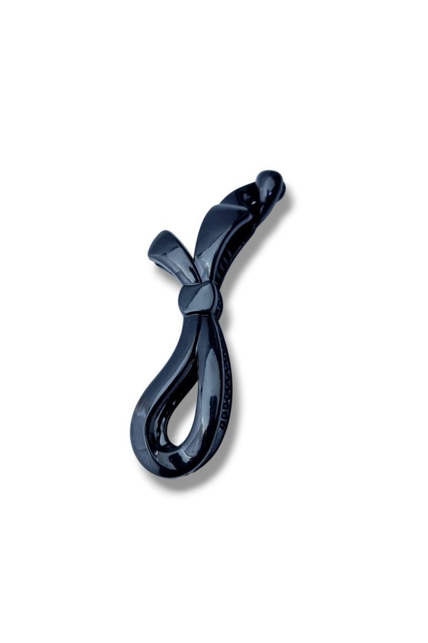 Black Bow Banana Buckle
