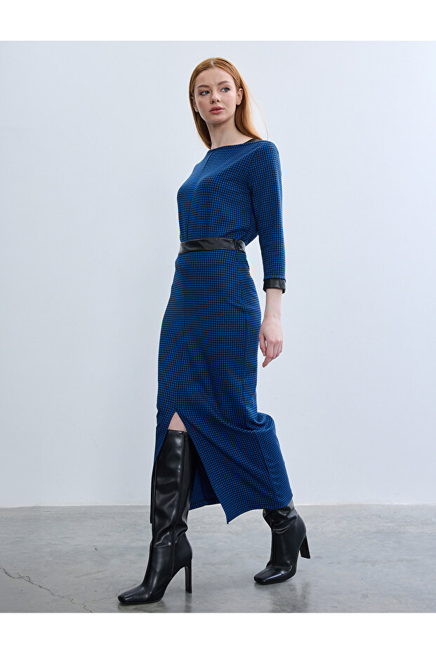 تنورة ميدي من الجلد المنقوشة من كازاياجي بقطع قماش مخيطة معاً - 3