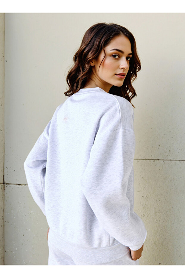 سويت شيرت برقعة مميزة - 4