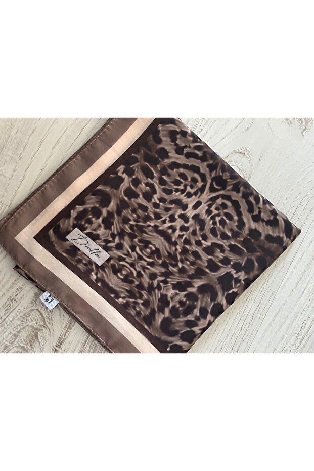 leoparlı eşarp - 1