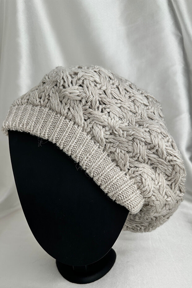 قبعة محبوكة منفوشة بنمط فضفاض وناعم - 5