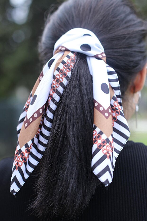 وشاح منقوش بني برونزي - 2