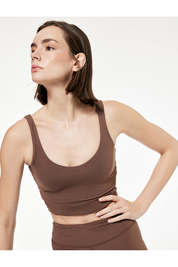 Sleeveless U-Neck Stitching Detail Sports Bra