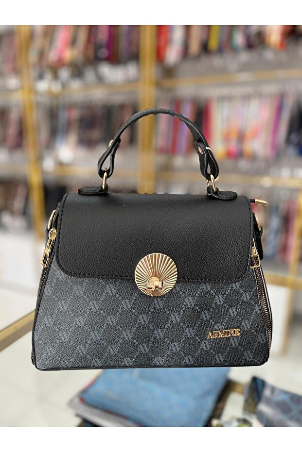 حقيبة سوداء منقطة AR41502
