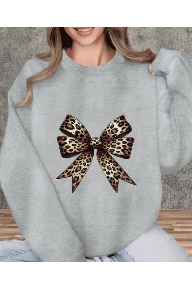 Leopard Bow Print Detailed Crew Neck Sweatshirt