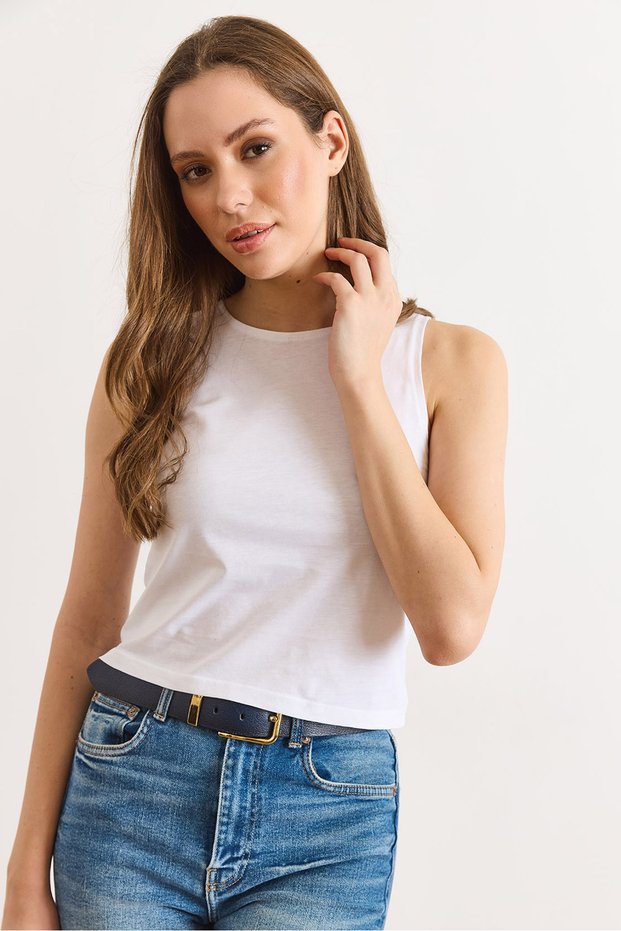 Women's White Crew Neck Cotton Sleeveless Knitted T-Shirt Tsh-19000937