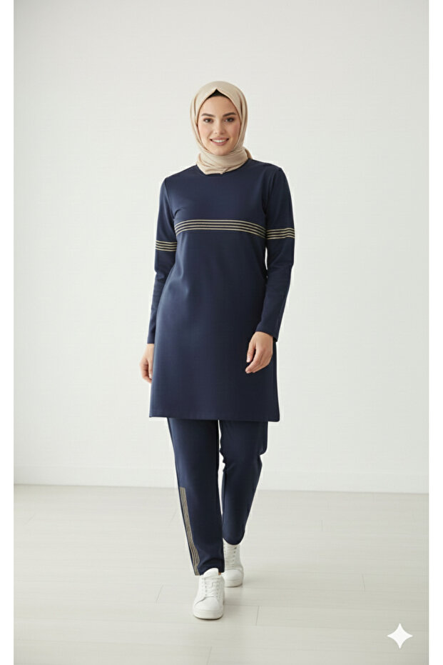 Women's Crew Neck Glitter Stripe Hijab Tracksuit Set