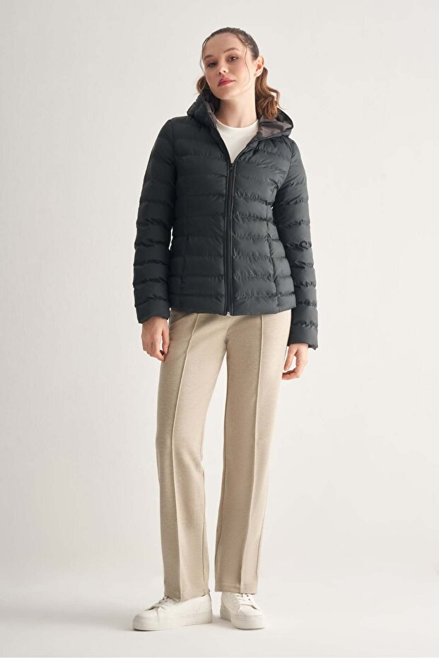 Kapüşonlu Kısa Mont - 1