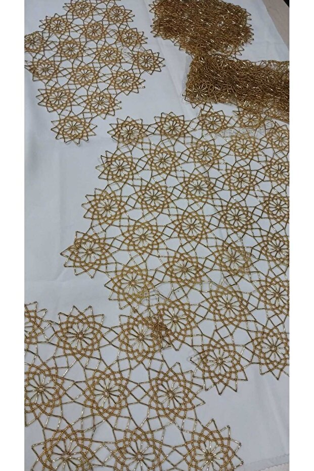 24 X 24 5 Pieces, 55 X 55 2 Pieces, 30 X 50 1 Piece, 35 X 25 1 Piece, Beadwork Tool Set