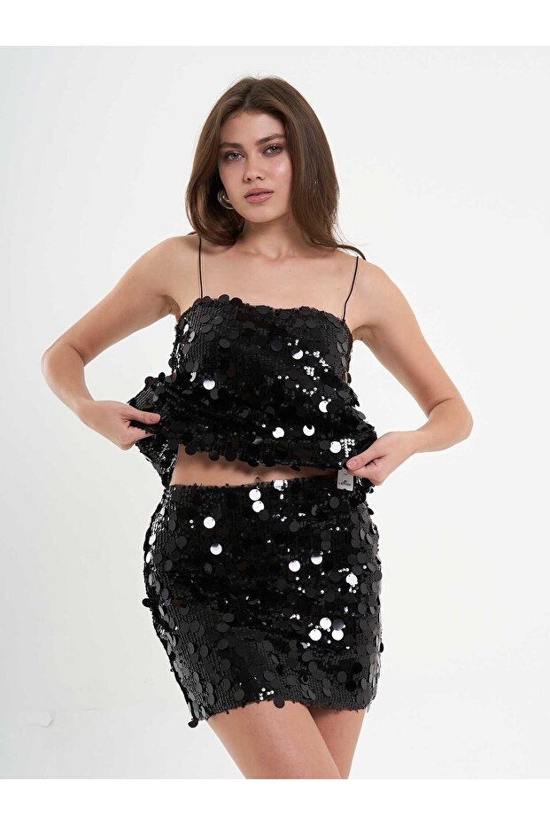 071777 Pullu Askılı Bluz Siyah - 8