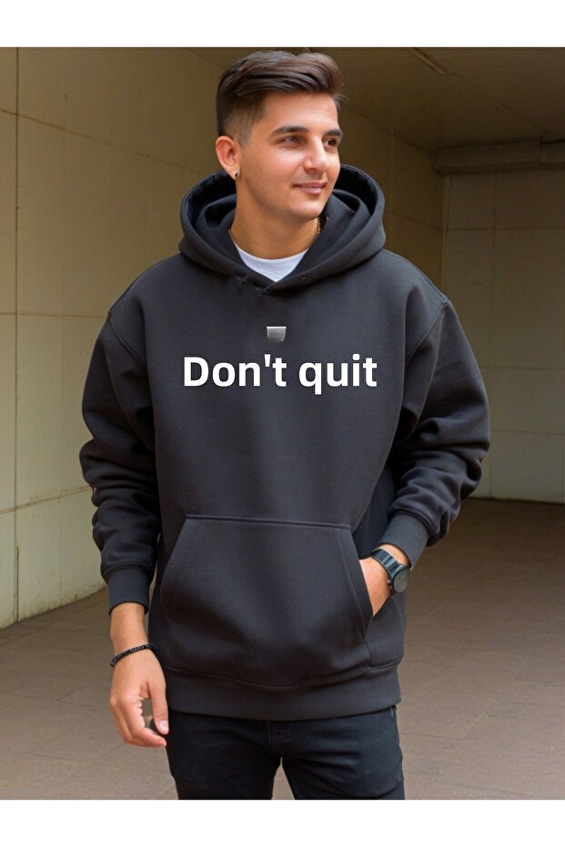 سويت شيرت بقبعة للجنسين، قصة واسعة، باللون الأسود - DON QUIT