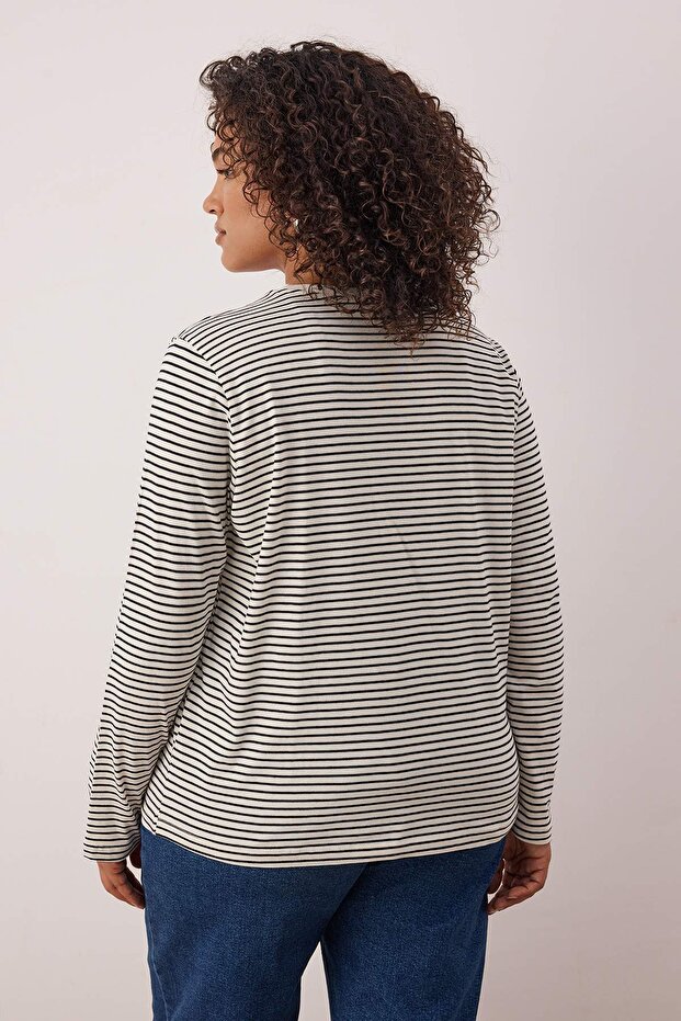 Çok Renkli 3'lü Paket Regular/Normal Kalıp Basic Bisiklet Yaka Örme T-Shirt TBBAW26BF00004 - 4