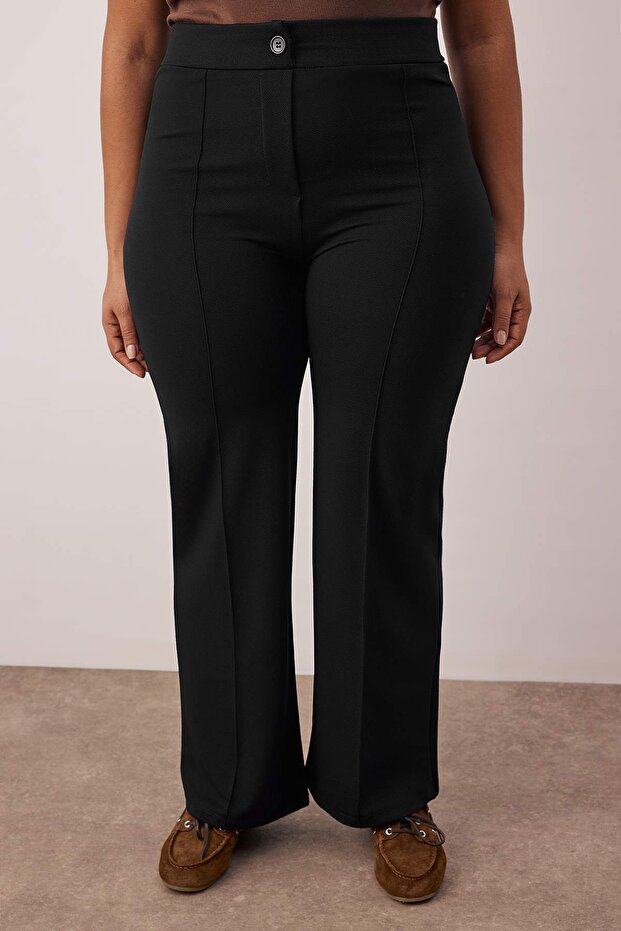Siyah Nervür Detaylı Straight Fit Örme Büyük Beden Pantolon TBBAW26AR00029 - 3