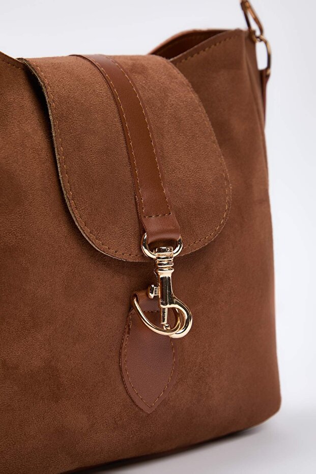 Taba Süet Toka Detaylı Kadın Midi Tote Omuz Çanta TAKAW26OC00063 - 6