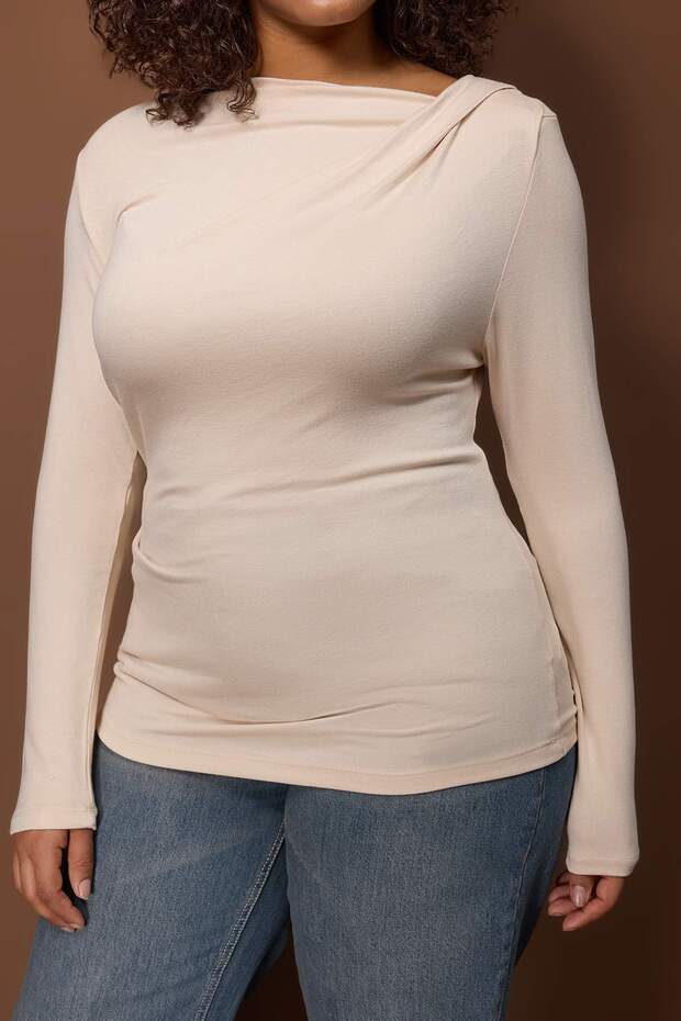 Taş Fitted/Vücuda Oturan Asimetrik yaka Detaylı Yumuşak Kumaşlı Esnek Örme Bluz TBBAW26AF00088 - 3