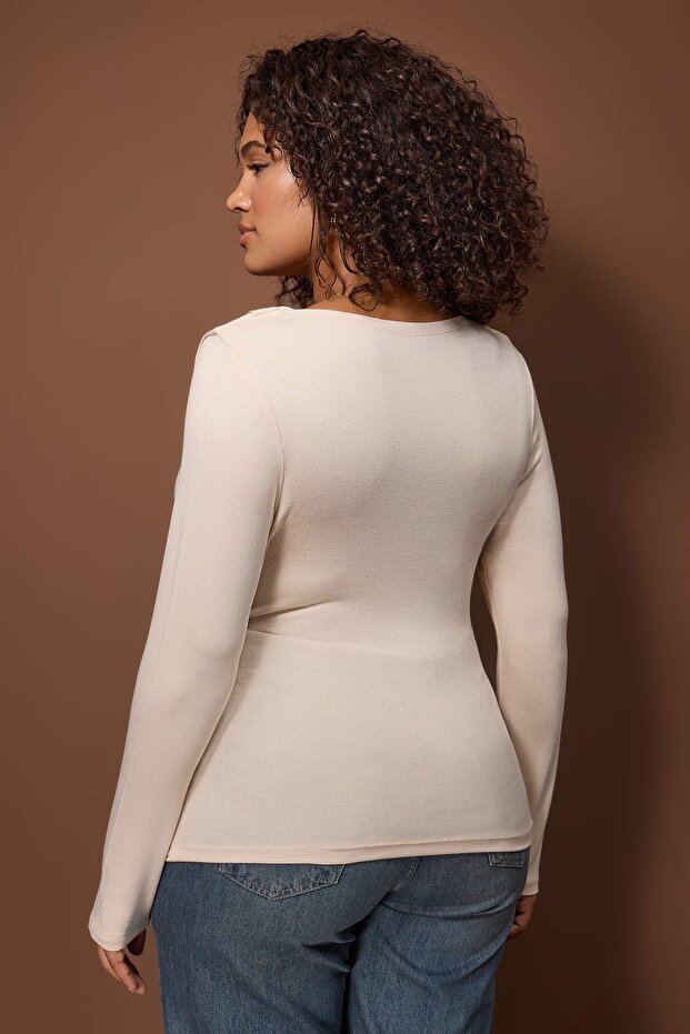 Taş Fitted/Vücuda Oturan Asimetrik yaka Detaylı Yumuşak Kumaşlı Esnek Örme Bluz TBBAW26AF00088 - 4