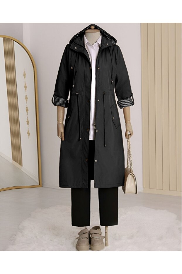 معطف واق من المطر ببطانة سوداء - 2