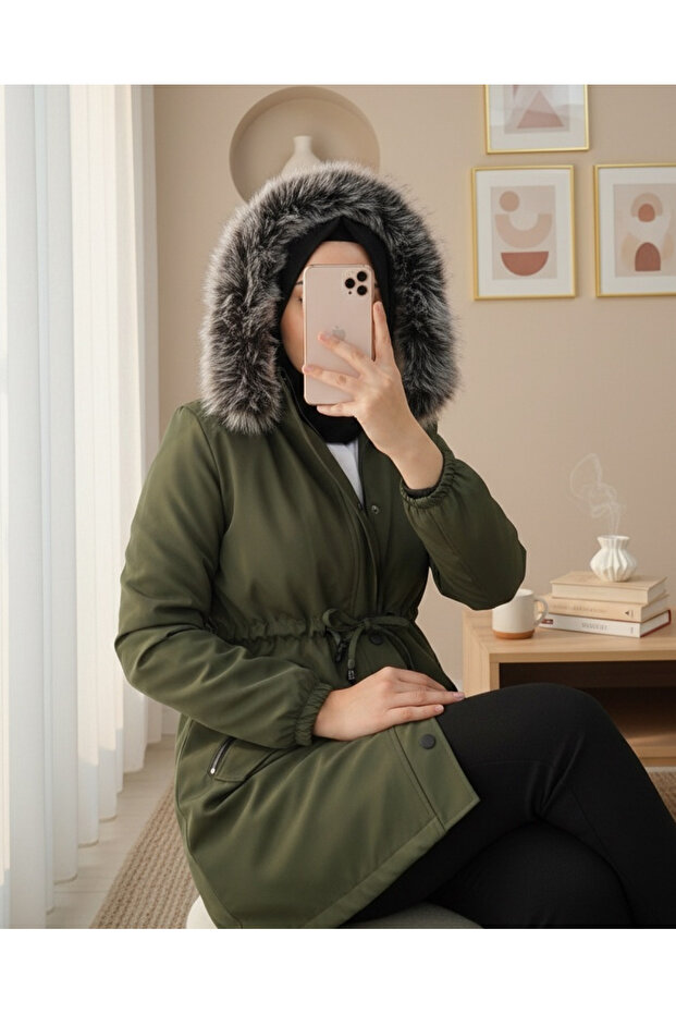 Short Coat with Hooded Sleeves and Elastic Pockets - Camouflage