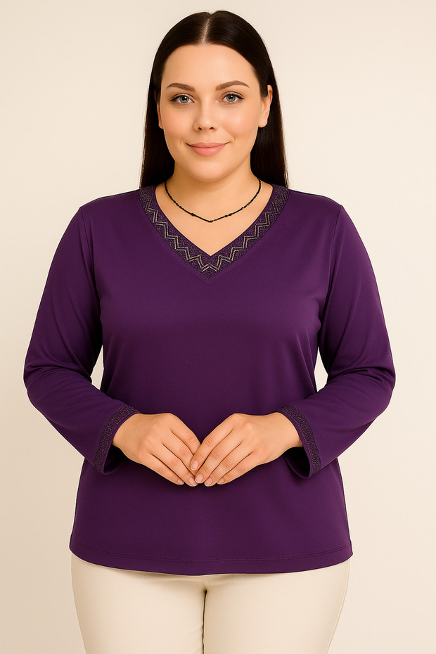Relaxed Cut V-Neck Mother Women's Combed Cotton Blouse