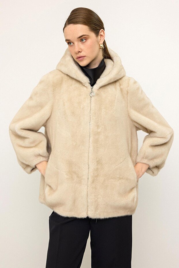 Exclusive Jacket with Hooded Zipper Closure and Fur Look Beige 1009
