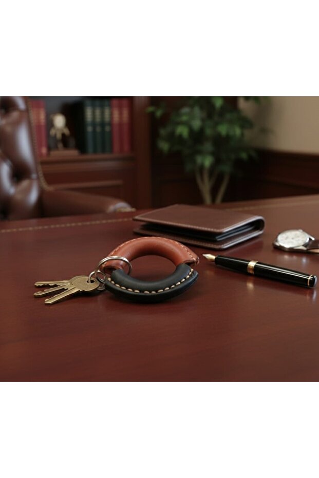 Genuine Leather Keychain Taba-Black Outer Diameter: 8cm /Inner Diameter: 4cm/ Thickness: 1.5cm