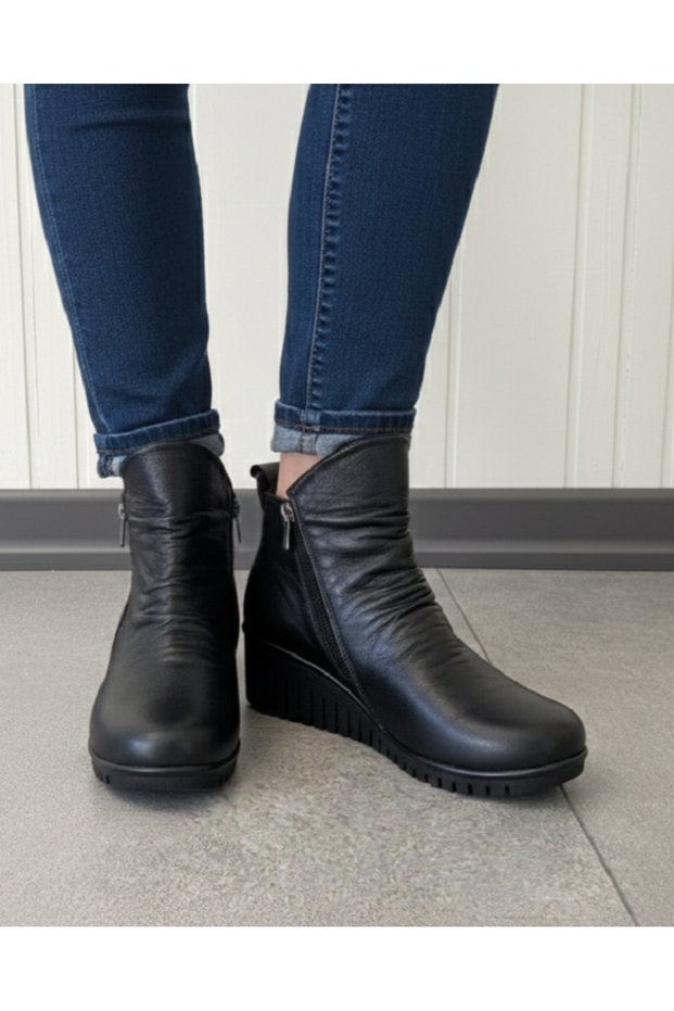 Genuine Leather Black Orthopedic Sole Padded Heel Women's Boots Tmd202523