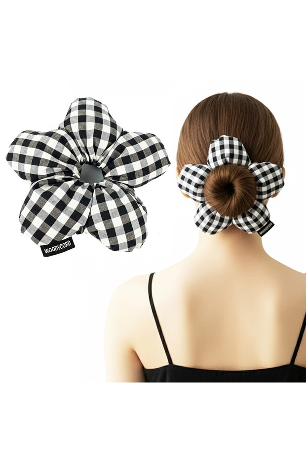 مشبك Scrunchies منقوش يدويًا من القماش القطني - أسود وأبيض