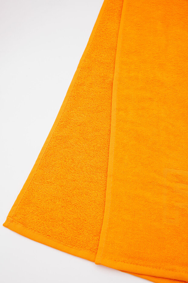Solid Color Towel - 2