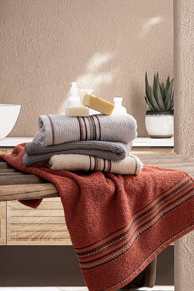 Suna 50×85 cm 100% Cotton Towel Set – 4 Pieces, Highly Absorbent, Hand and Face Towels