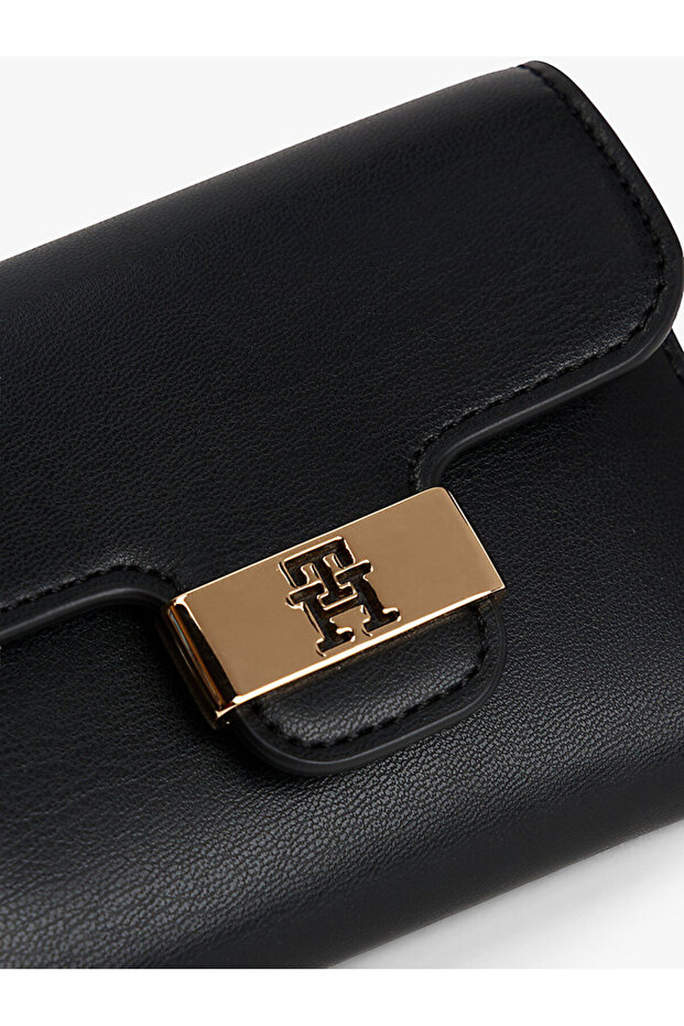 TH HERITAGE TRIFOLD - 3