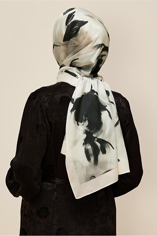 Patterned Shawl 8602 - 2
