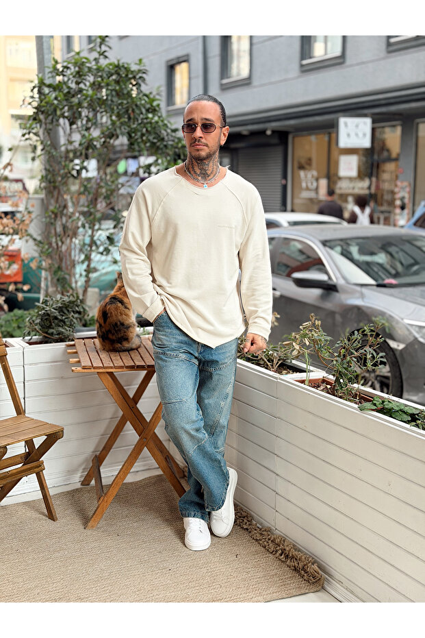 Oversize Açık Yaka Basic Sweatshirt Krem - 1
