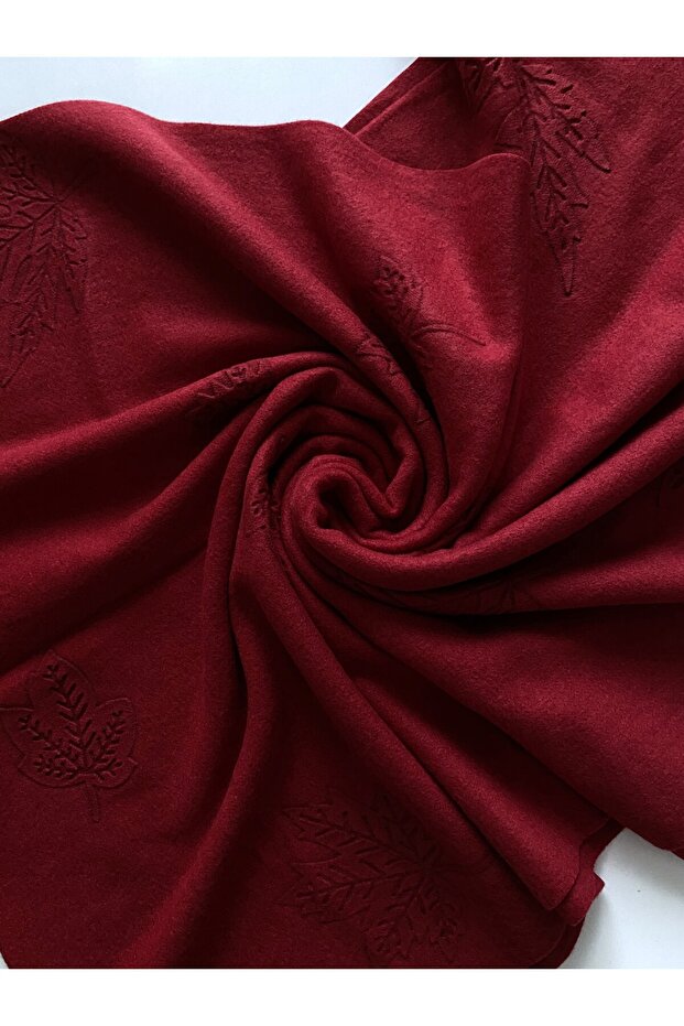 Large Leaf Patterned Winter Shawl - 1