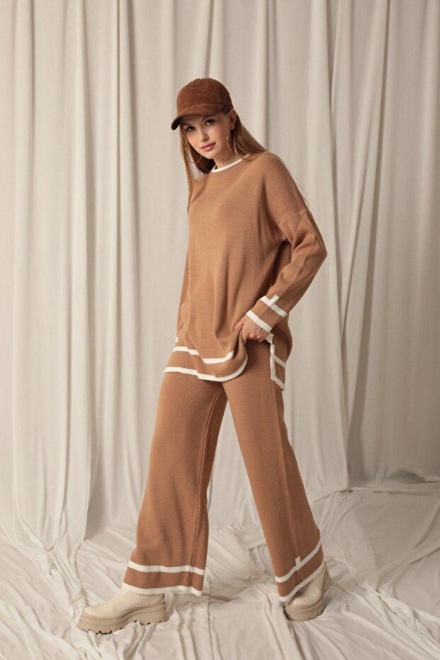 Striped Detail Knitwear Set