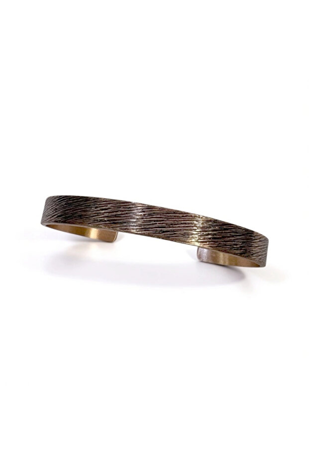 Line Patterned Copper Bracelet - 4