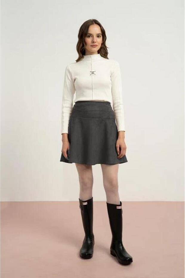 7845 Girl's Flat Suede Skirt
